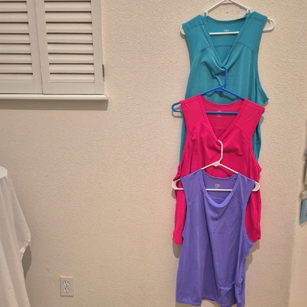 Athletic Works 5 Tank Tops 3x